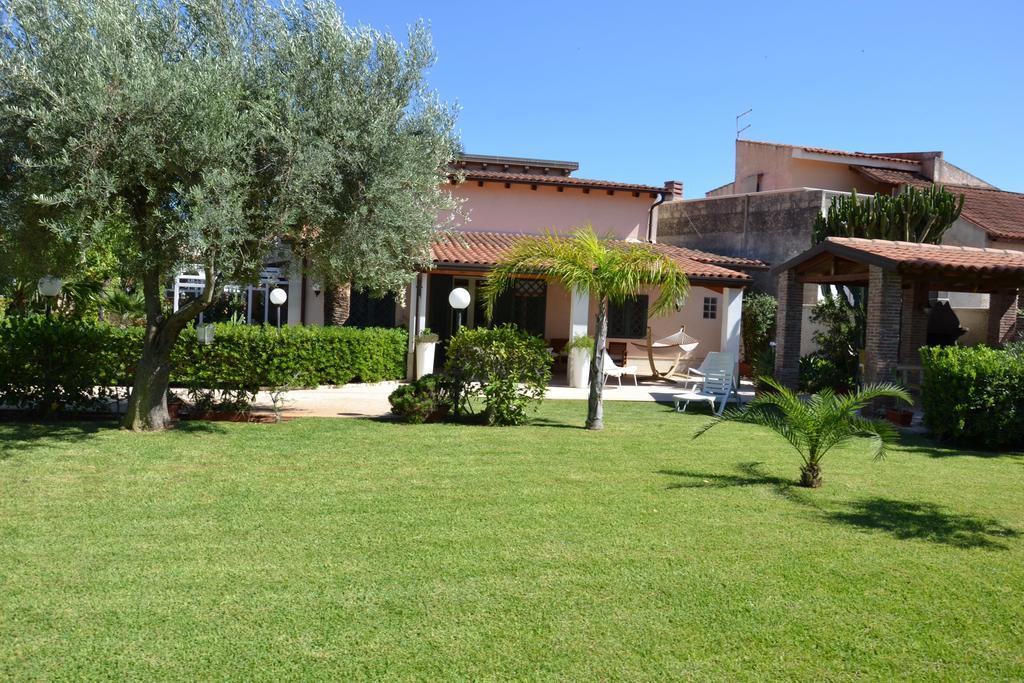 Villa Paola Fontane Bianche Eksteriør bilde